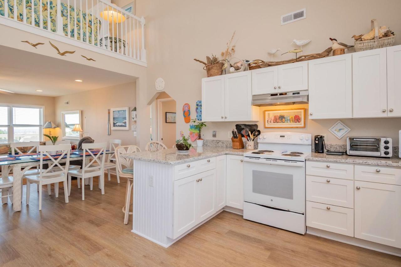 Katie Lou'S Place By Oak Island Accommodations Caswell Beach Exteriér fotografie
