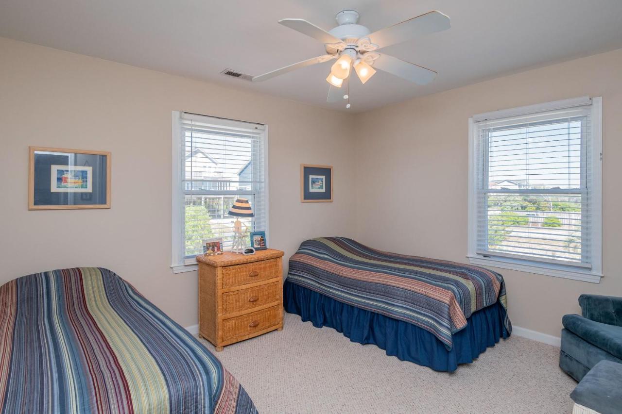 Katie Lou'S Place By Oak Island Accommodations Caswell Beach Exteriér fotografie