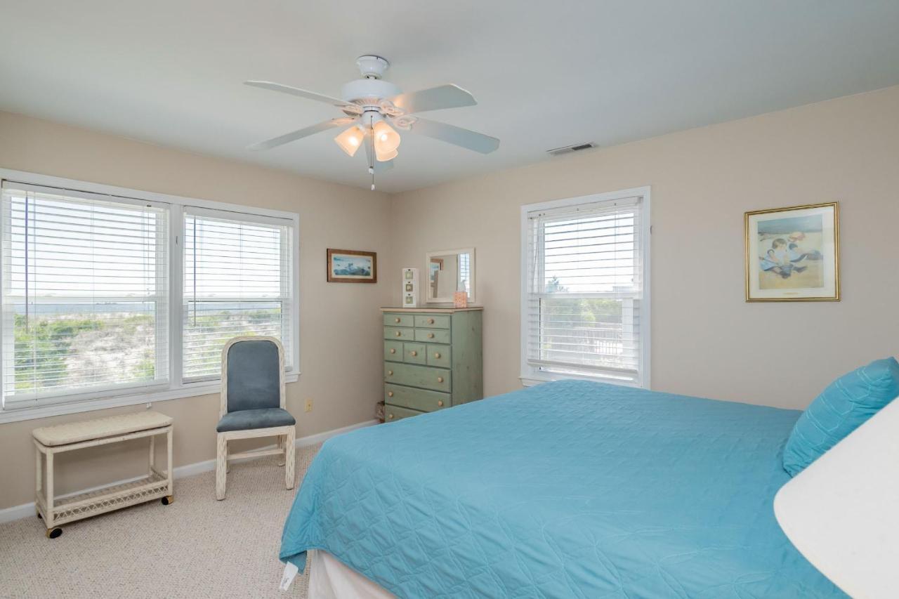 Katie Lou'S Place By Oak Island Accommodations Caswell Beach Exteriér fotografie