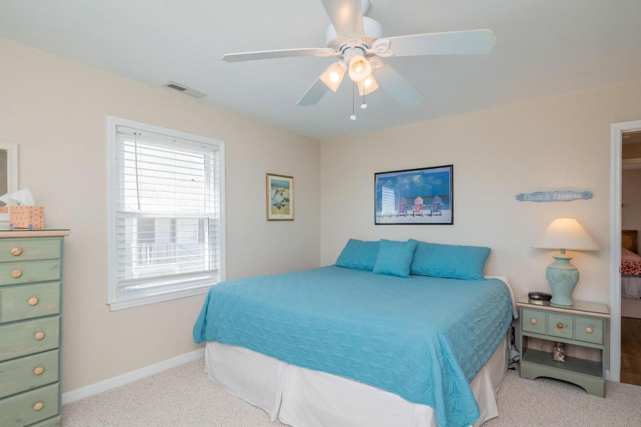 Katie Lou'S Place By Oak Island Accommodations Caswell Beach Exteriér fotografie