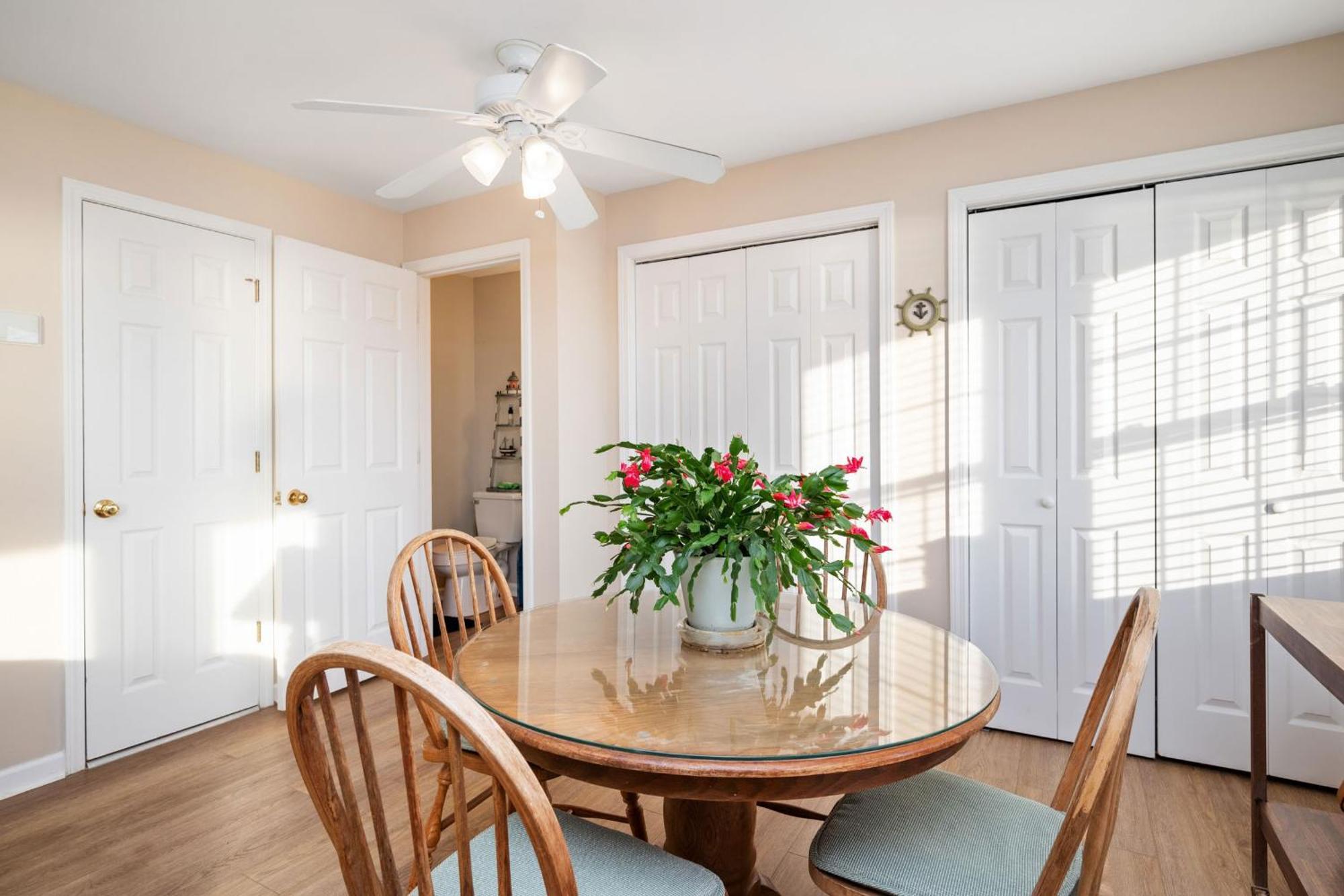Katie Lou'S Place By Oak Island Accommodations Caswell Beach Exteriér fotografie